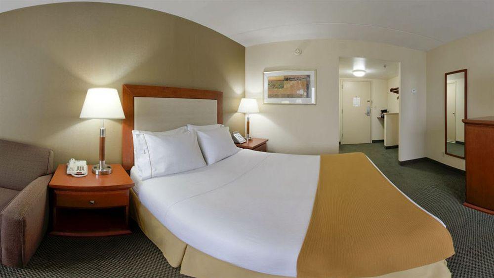 Holiday Inn Express Exton - Great Valley By Ihg Екстериор снимка