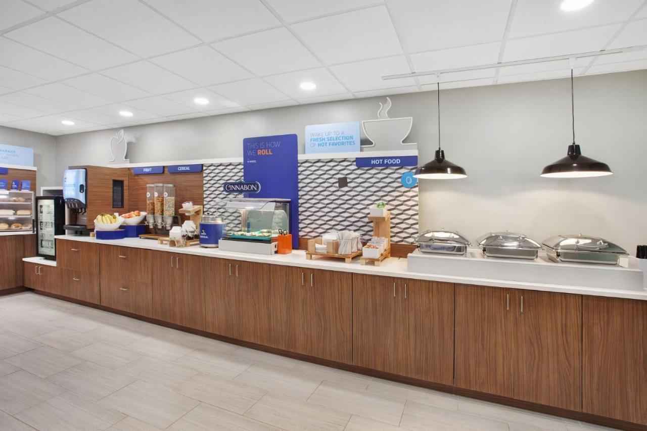 Holiday Inn Express Exton - Great Valley By Ihg Екстериор снимка