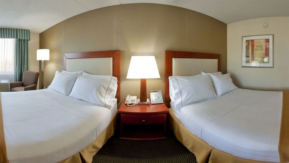 Holiday Inn Express Exton - Great Valley By Ihg Екстериор снимка